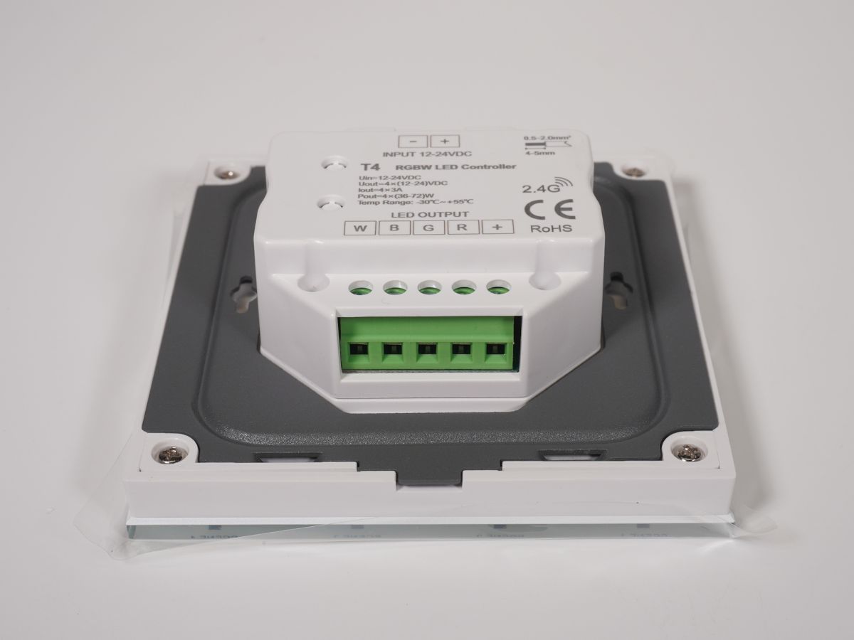 ชุดคอนโทรลพาแนล T4 (RGBW) 3