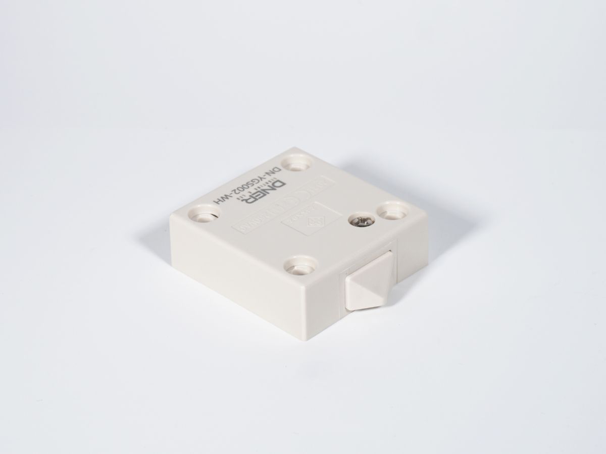 สวิตหน้าสัมผัสสำหรับตู้ (Limit Switch)