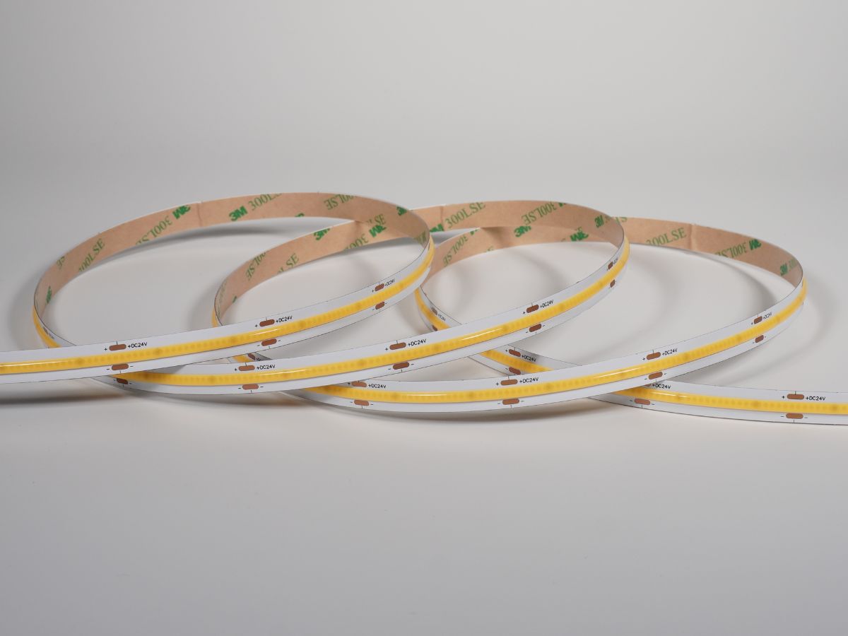 COB LED Strip 528C 24V 3