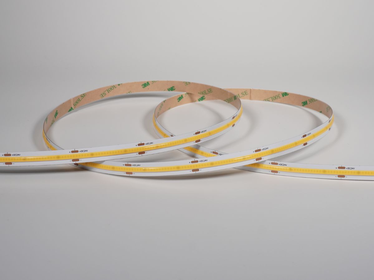 COB LED Strip 528C 24V 4
