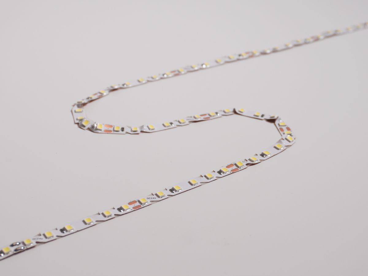 S-Type LED Strip Flexible Zigzag 24V 4