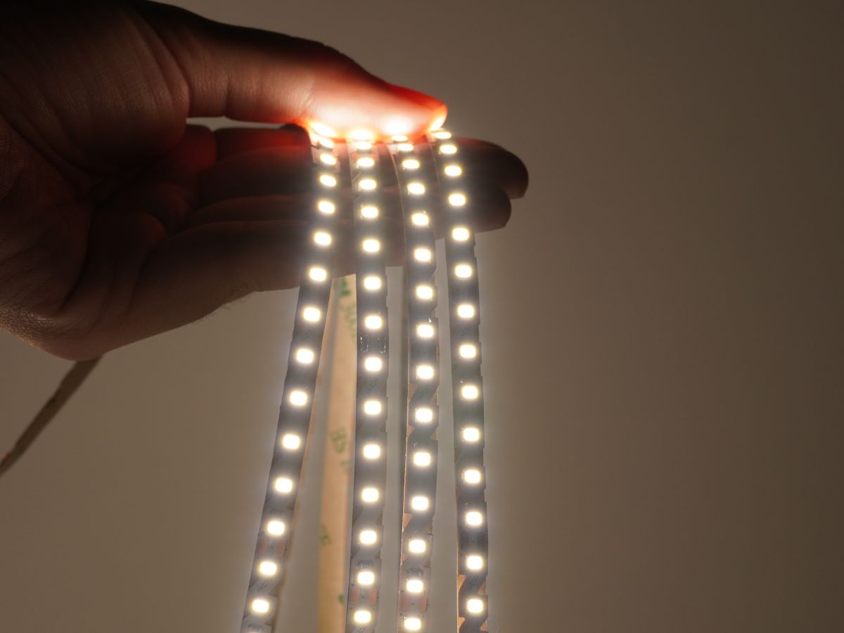 4000K (Natural White)